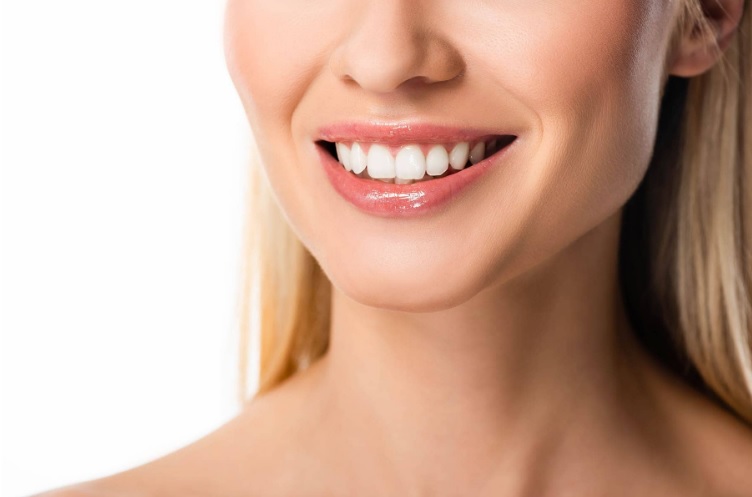 Porcelain Veneers In Sydney: Are They The Right Choice For Me?